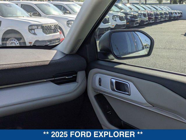 new 2025 Ford Explorer car, priced at $44,220