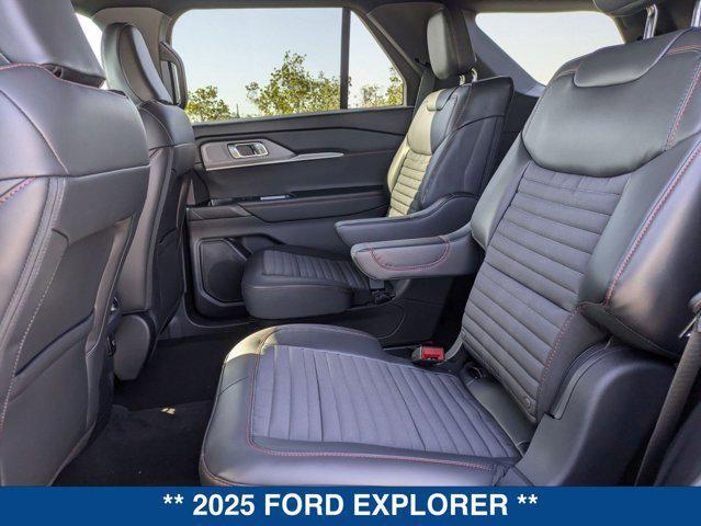 new 2025 Ford Explorer car, priced at $49,049