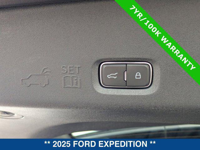 used 2025 Ford Expedition car, priced at $77,200