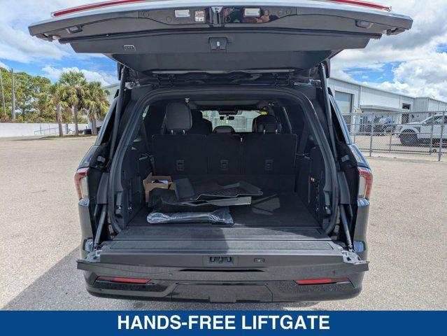 used 2025 Lincoln Navigator car, priced at $115,500