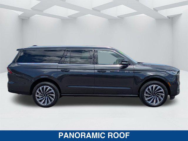 used 2025 Lincoln Navigator car, priced at $115,500