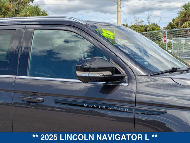 used 2025 Lincoln Navigator car, priced at $115,500