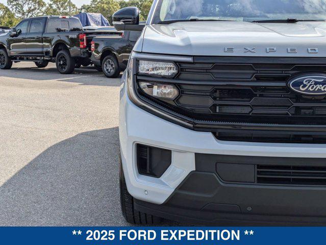 new 2025 Ford Expedition car, priced at $67,965