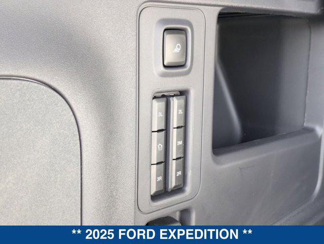 new 2025 Ford Expedition car, priced at $67,965