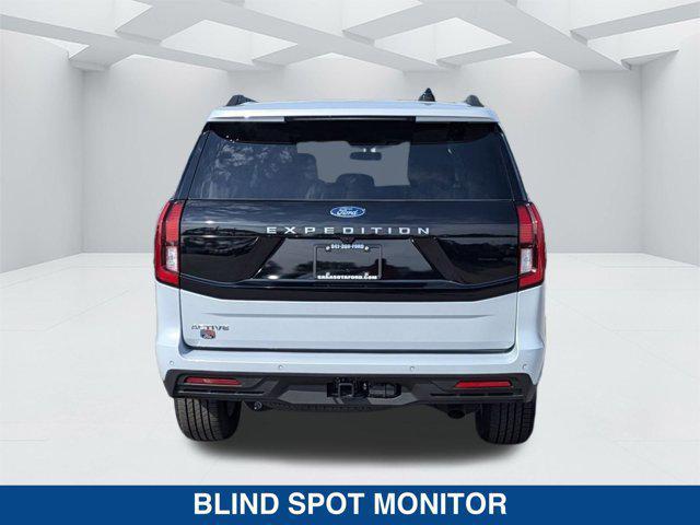 new 2025 Ford Expedition car, priced at $67,965