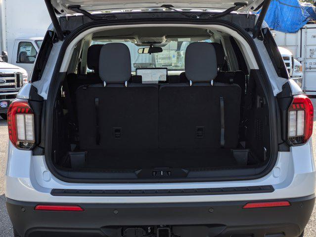new 2025 Ford Explorer car, priced at $38,544