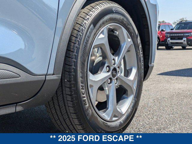 new 2025 Ford Escape car, priced at $31,085