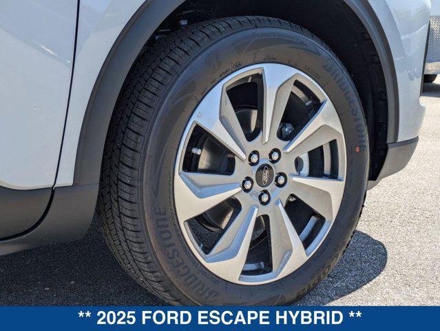 new 2025 Ford Escape car, priced at $199,375