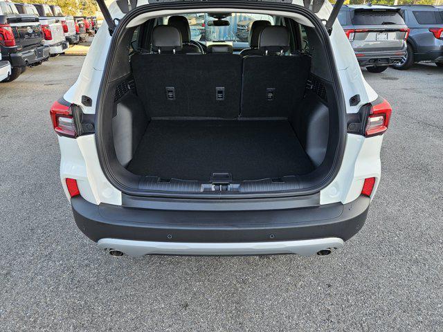 new 2026 Ford Escape PHEV car, priced at $35,550