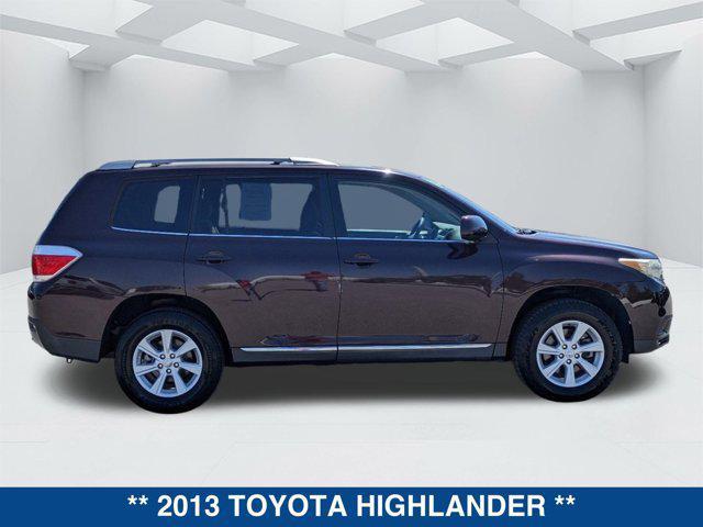 used 2013 Toyota Highlander car, priced at $11,497