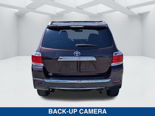 used 2013 Toyota Highlander car, priced at $11,497