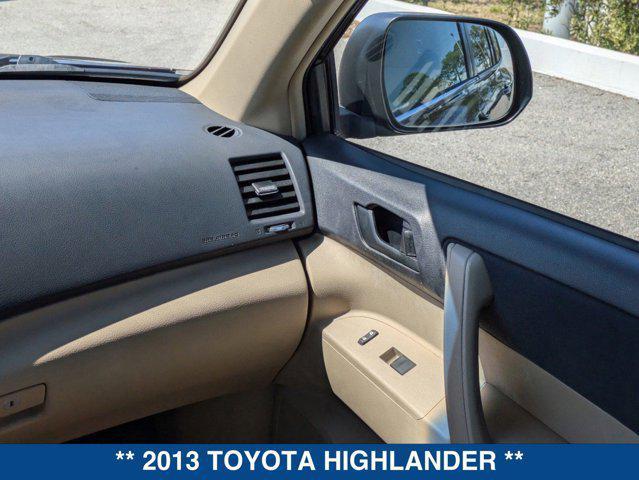 used 2013 Toyota Highlander car, priced at $11,497