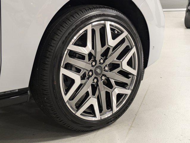 new 2025 Ford Expedition car, priced at $90,195