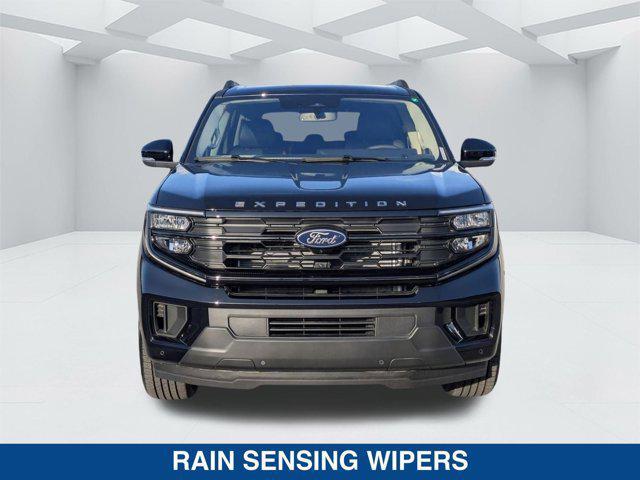 new 2025 Ford Expedition Max car, priced at $71,370