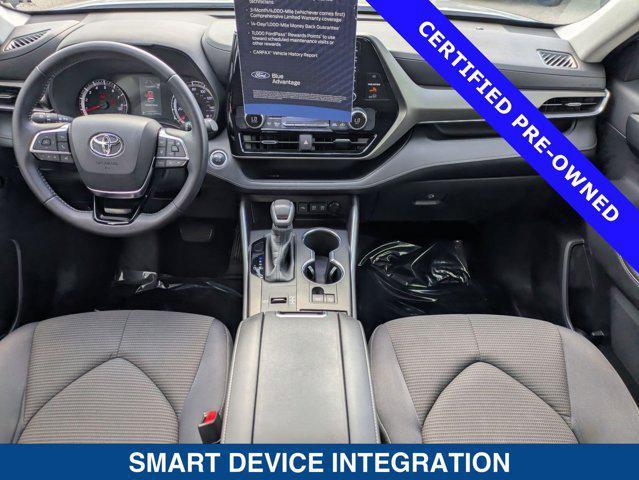 used 2020 Toyota Highlander car, priced at $26,000