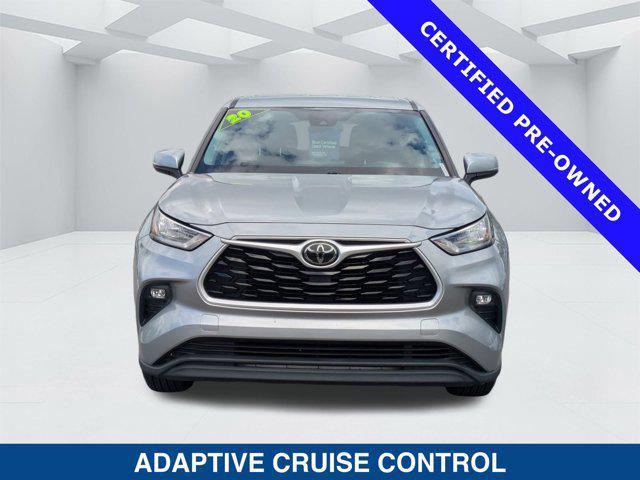 used 2020 Toyota Highlander car, priced at $26,000