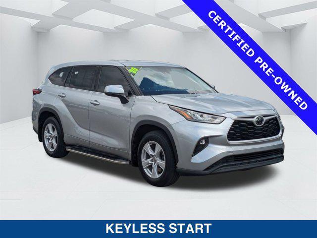 used 2020 Toyota Highlander car, priced at $26,000