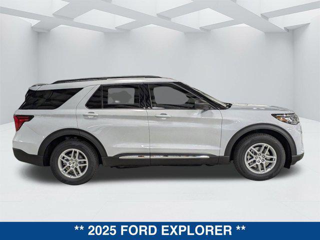 new 2025 Ford Explorer car, priced at $38,745
