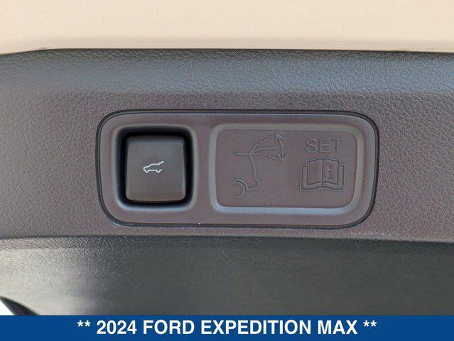 new 2024 Ford Expedition car, priced at $80,630