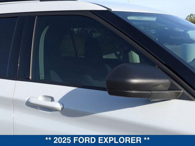 new 2025 Ford Explorer car, priced at $38,544