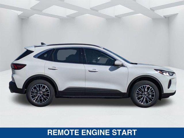 new 2025 Ford Escape PHEV car, priced at $32,550