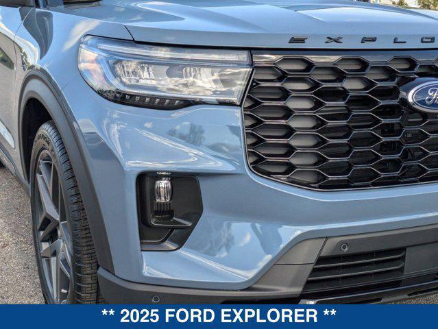 new 2025 Ford Explorer car, priced at $59,790