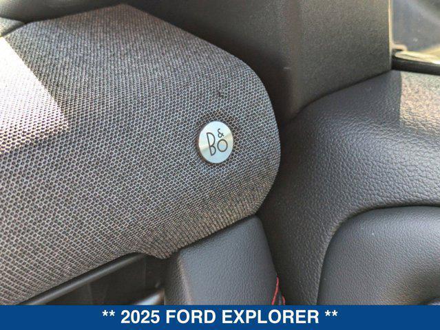 new 2025 Ford Explorer car, priced at $59,790