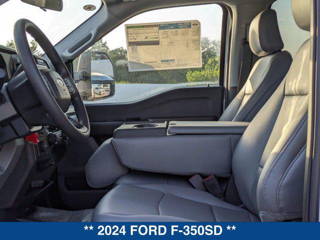 new 2024 Ford F-350 car, priced at $55,975