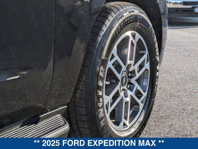 new 2025 Ford Expedition Max car, priced at $70,370