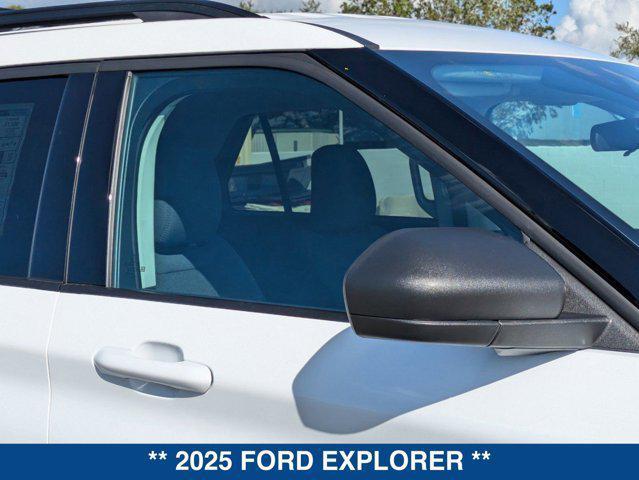 new 2025 Ford Explorer car, priced at $39,950