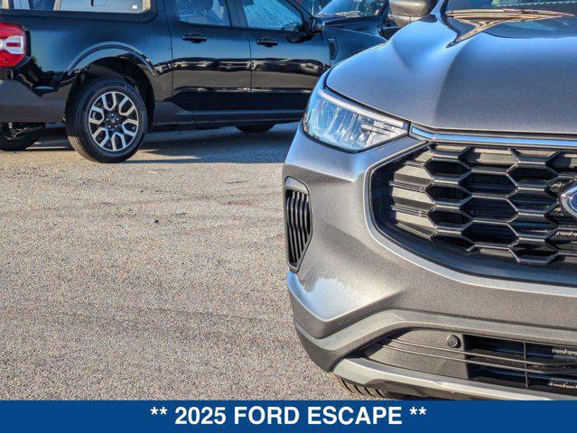 new 2025 Ford Escape car, priced at $30,635