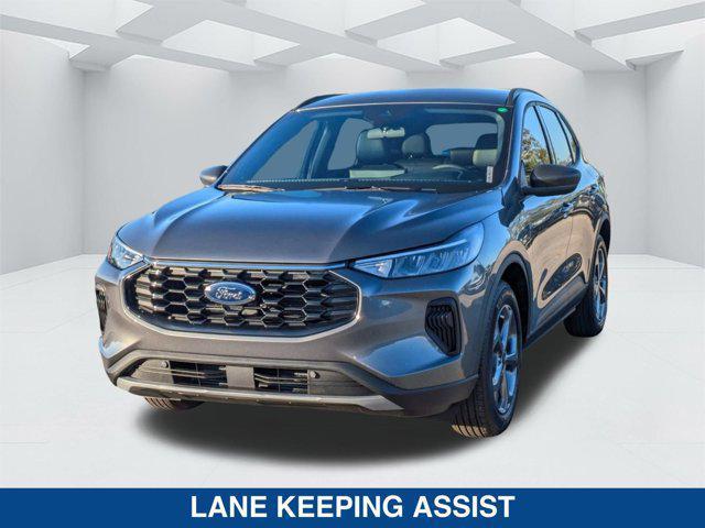 new 2025 Ford Escape car, priced at $30,635