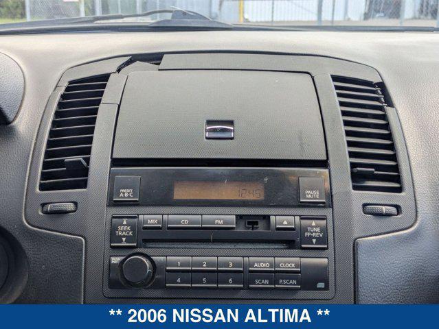 used 2006 Nissan Altima car, priced at $3,000