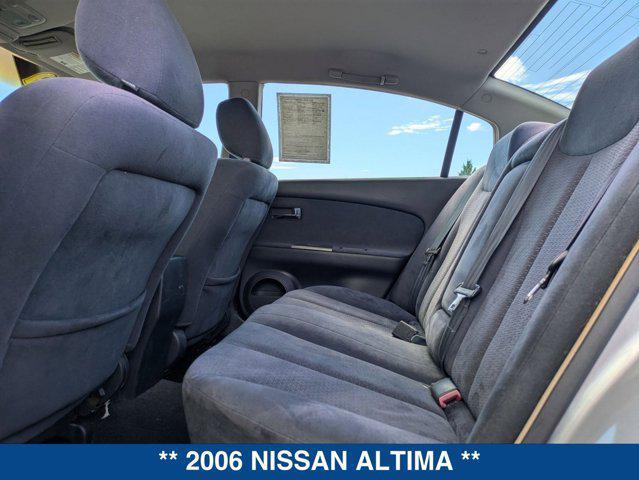 used 2006 Nissan Altima car, priced at $3,000