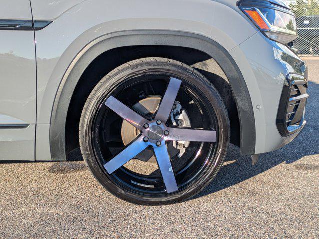 used 2021 Volkswagen Atlas Cross Sport car, priced at $27,700
