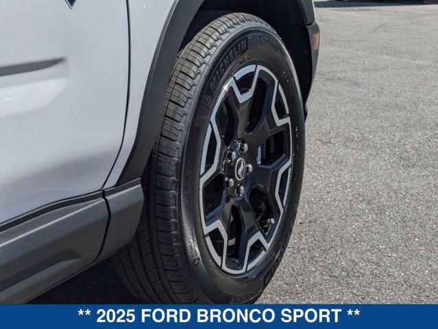new 2025 Ford Bronco Sport car, priced at $37,075