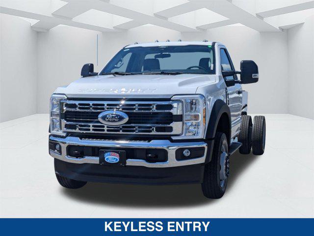 new 2025 Ford F-450 car, priced at $60,415