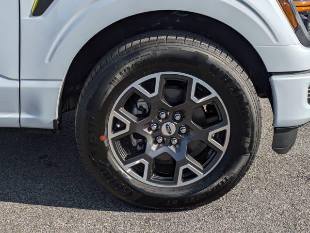 new 2025 Ford F-150 car, priced at $41,823