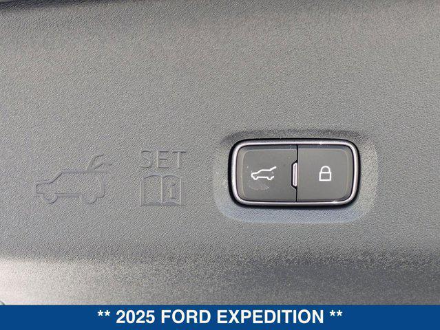 new 2025 Ford Expedition car, priced at $67,370