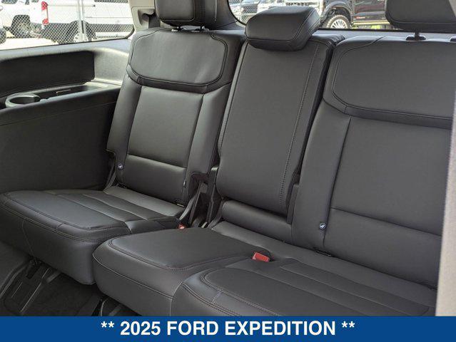 new 2025 Ford Expedition car, priced at $67,370