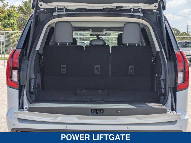new 2025 Ford Expedition car, priced at $67,370