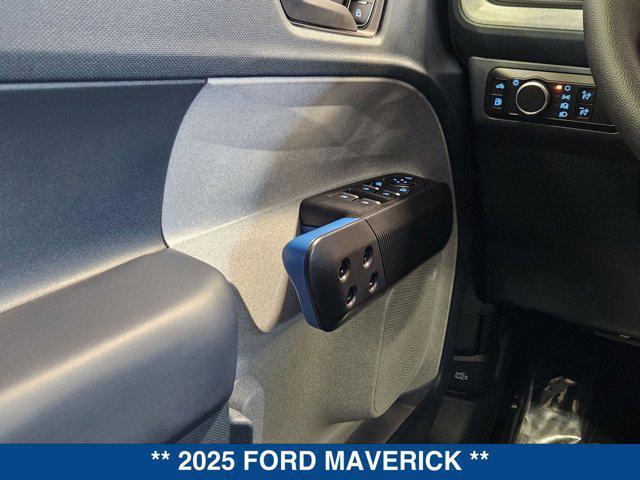 new 2025 Ford Maverick car, priced at $32,135