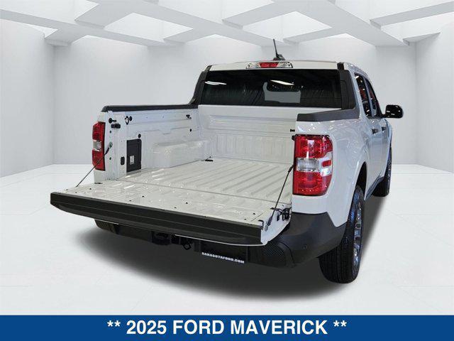 new 2025 Ford Maverick car, priced at $32,135