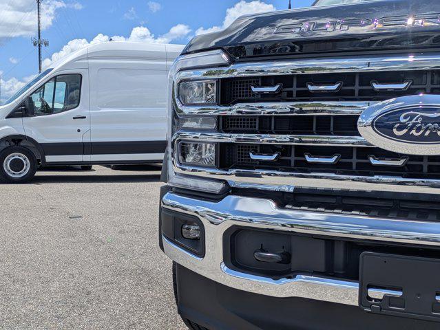 new 2025 Ford F-450 car, priced at $87,225