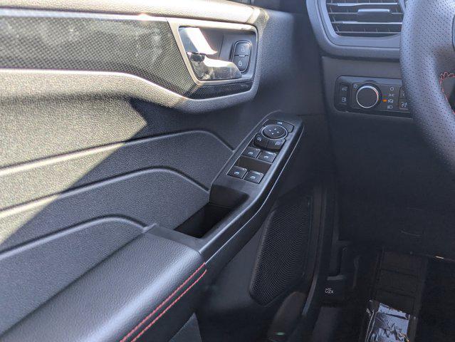 new 2025 Ford Escape car, priced at $33,147