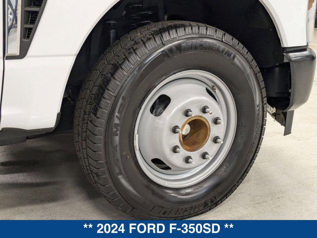 new 2024 Ford F-350 car, priced at $51,061