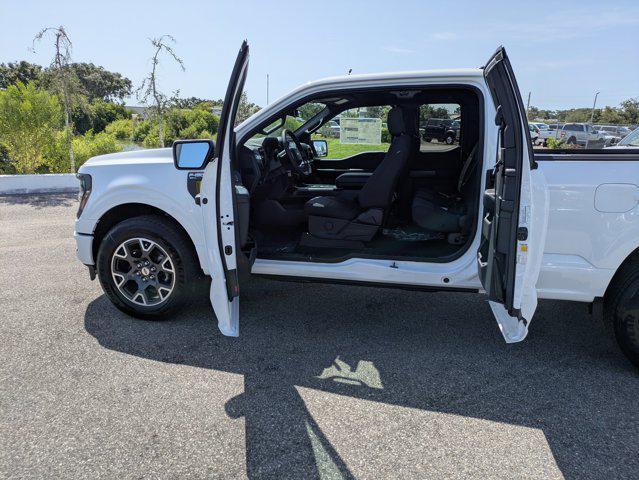 new 2025 Ford F-150 car, priced at $41,823