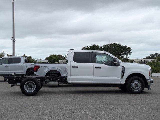 new 2025 Ford F-350 car, priced at $57,125