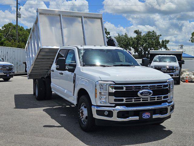 new 2025 Ford F-350 car, priced at $65,125