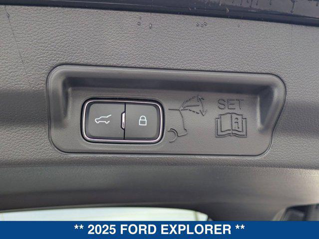new 2025 Ford Explorer car, priced at $52,420